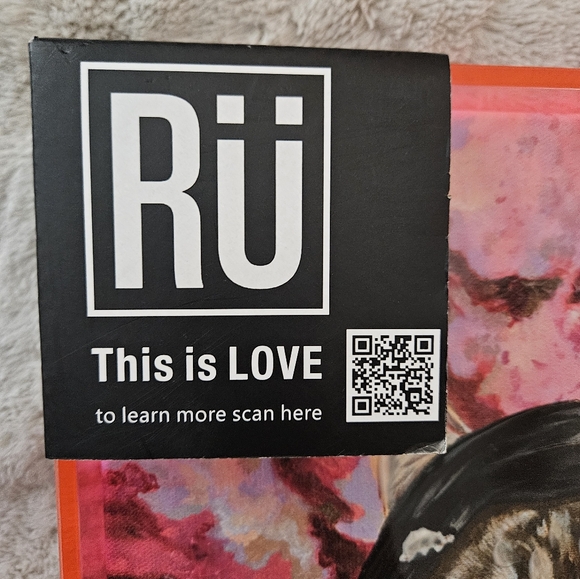 "Gala Cats" is a Stretch Canvas painting in an Acrylic Glass Shadow Box Frame - Picture 8 of 10